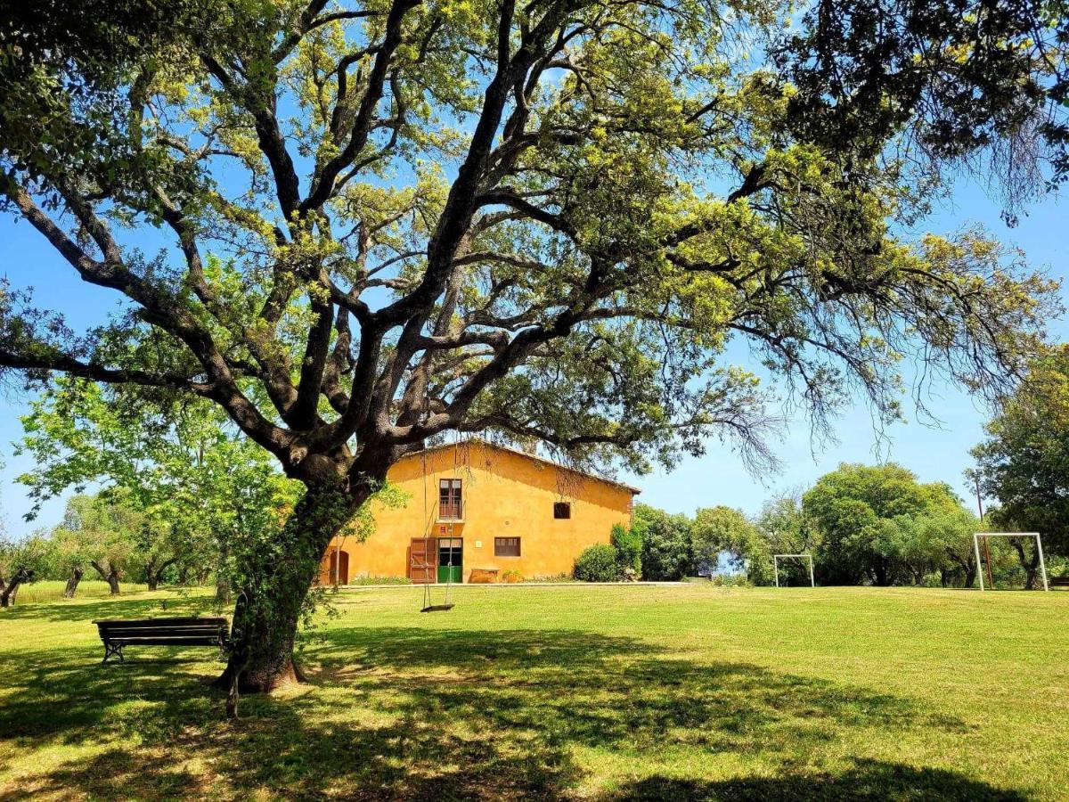 Casa rural en Girona 8 habitaciones hasta 30 personas piscina privada Cabanelles Exterior foto