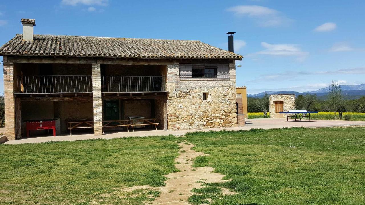 Casa rural en Girona 8 habitaciones hasta 30 personas piscina privada Cabanelles Exterior foto